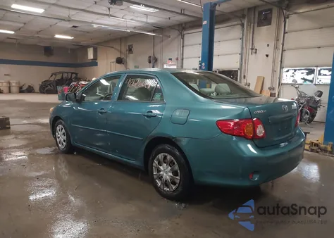 2009 Toyota Corolla Le z USA, uszkodzony, nr VIN JTDBL40EX9J030794